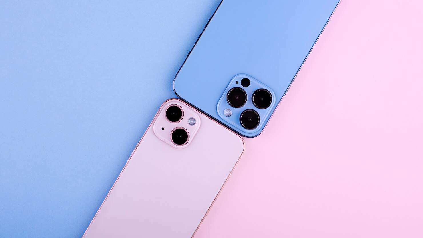 elegant-smartphone-composition_23-2149437082